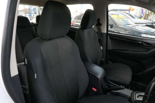 2018 Isuzu D-MAX SX High Ride Rear Wheel Drive