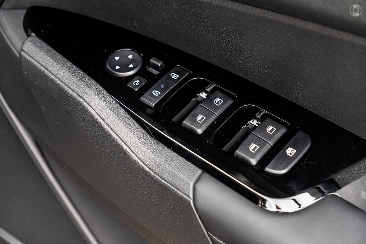 2025 Kia Sportage SX+ NQ5