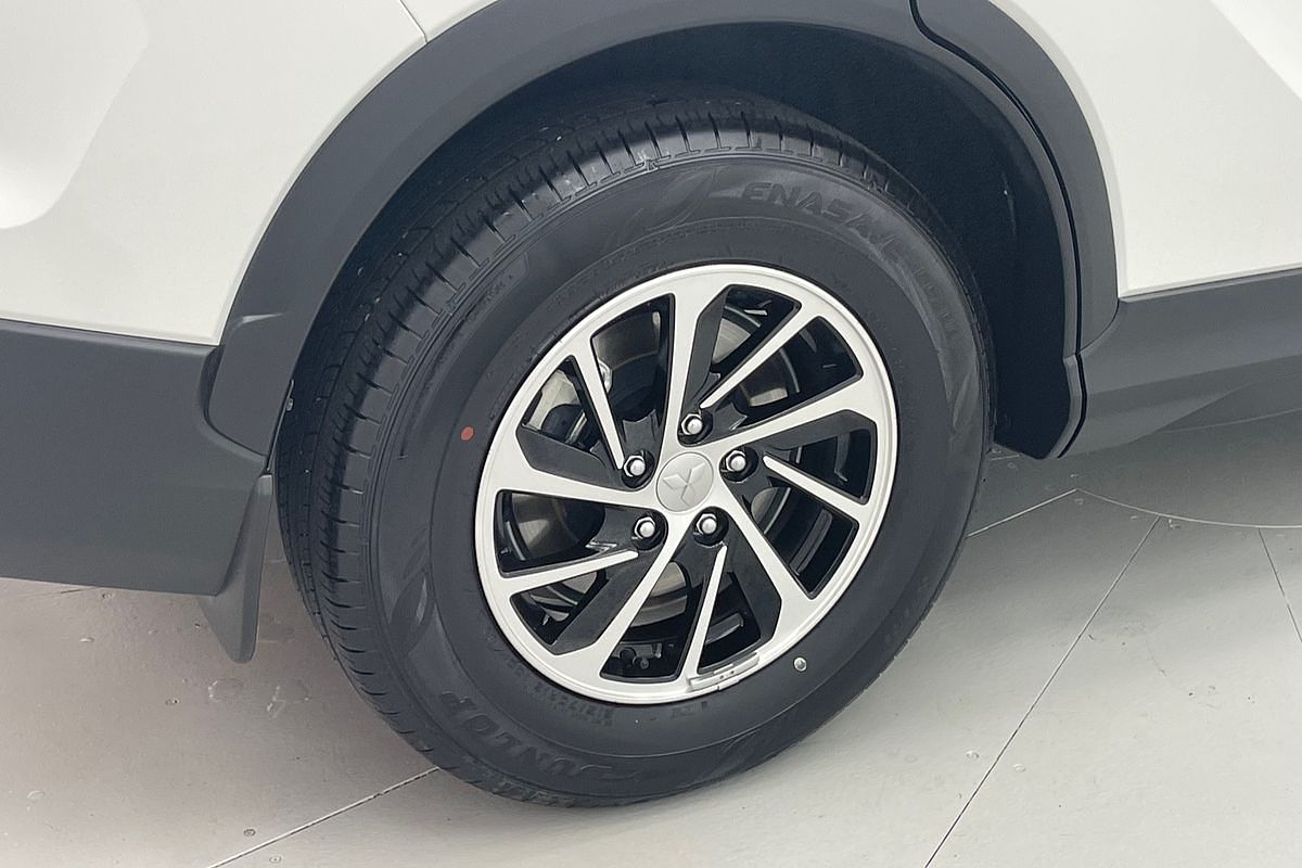 2024 Mitsubishi Eclipse Cross ES YB