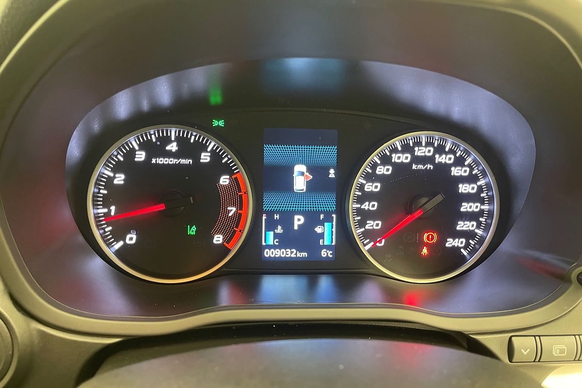 2024 Mitsubishi Eclipse Cross ES YB