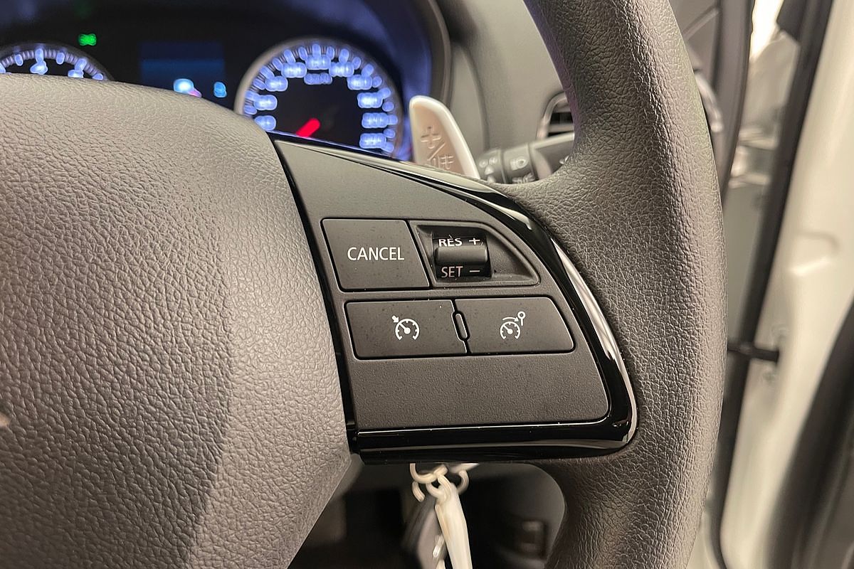 2024 Mitsubishi Eclipse Cross ES YB