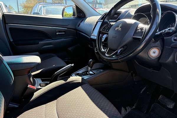 2019 Mitsubishi ASX ES XC