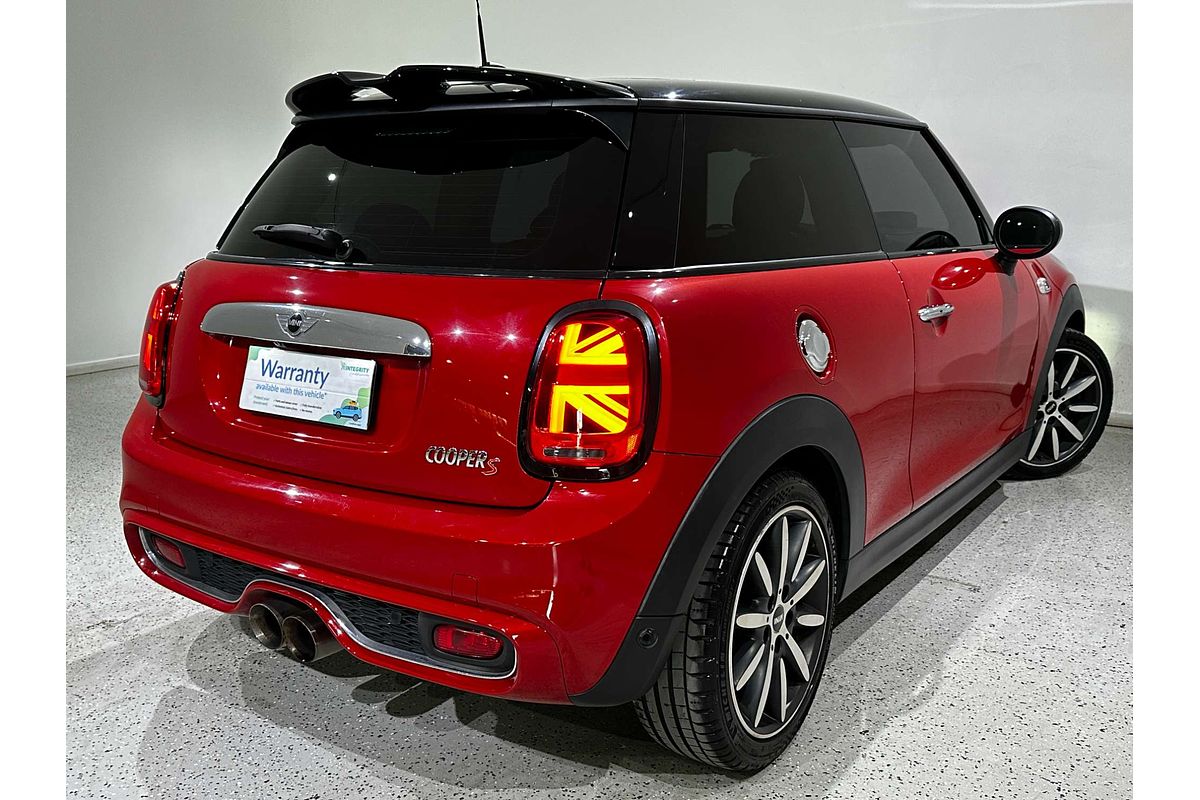 2016 MINI Hatch Cooper S F56