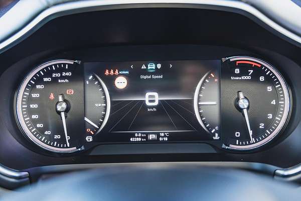 2019 MG HS Excite SAS23