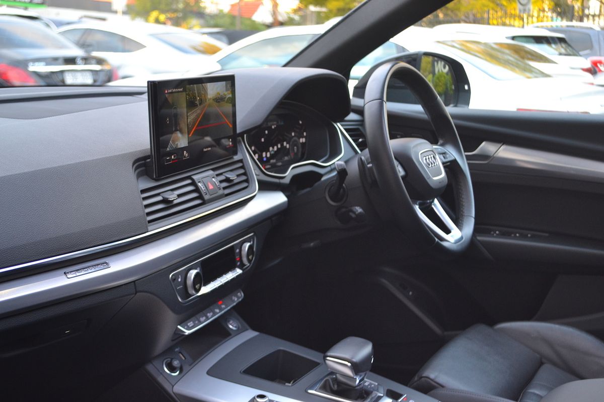 2023 Audi Q5 45 TFSI FY