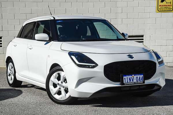 2025 Suzuki Swift Hybrid Plus UZ