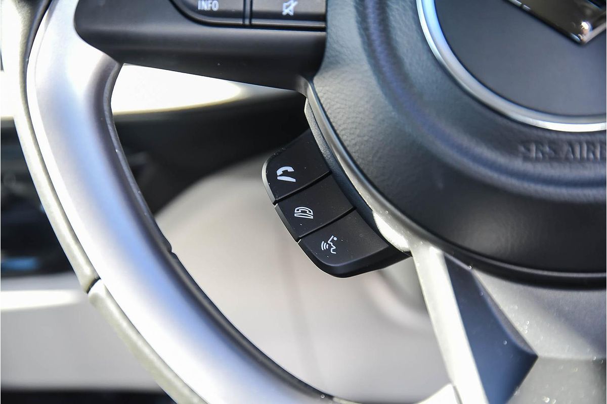 2025 Suzuki Swift Hybrid Plus UZ