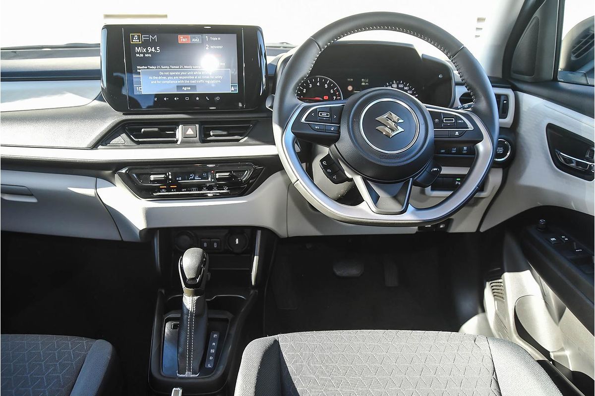 2025 Suzuki Swift Hybrid Plus UZ