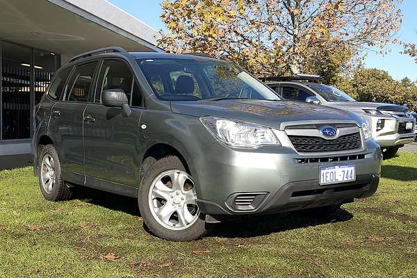 2014 Subaru Forester 2.5i S4