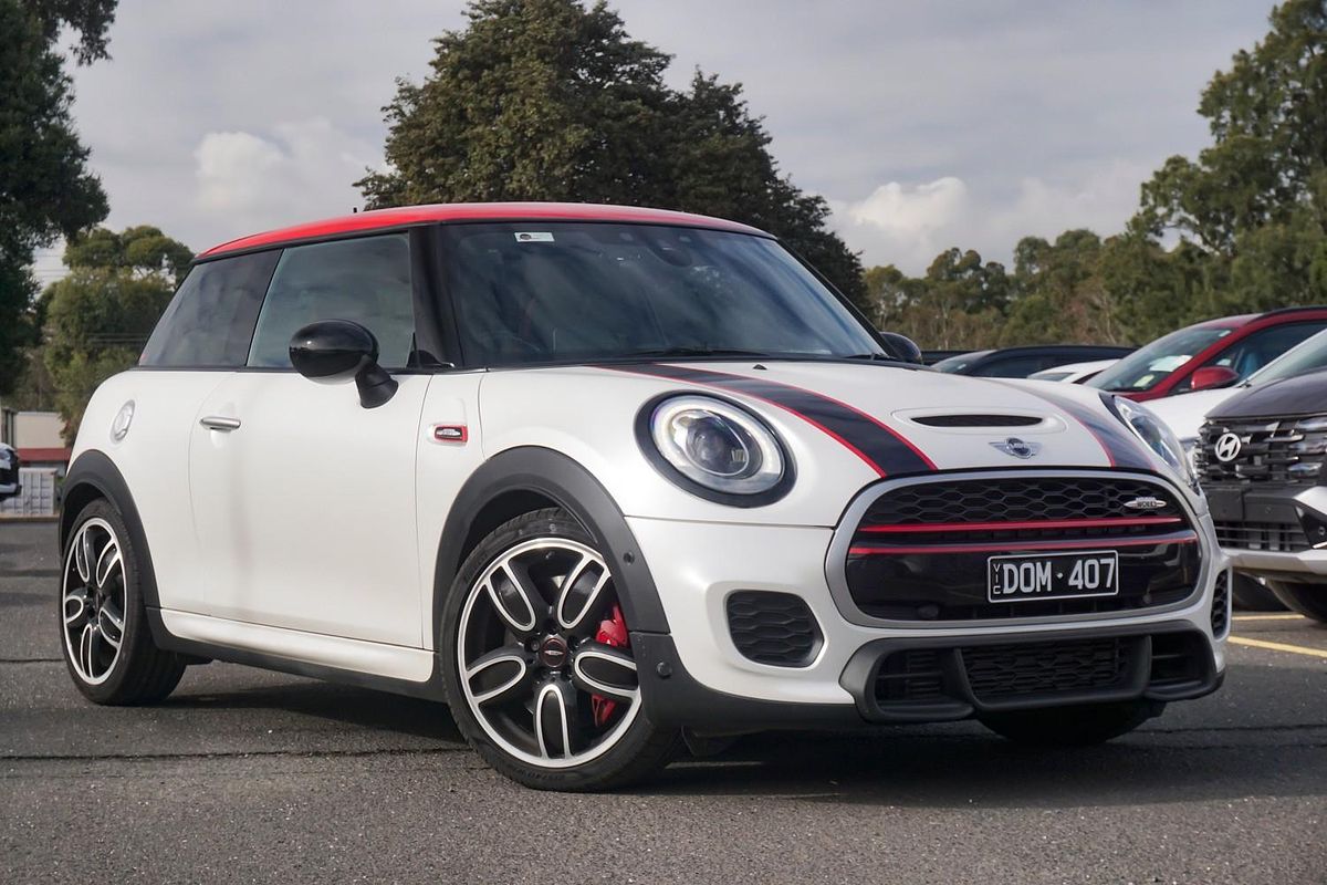 2015 MINI Hatch John Cooper Works F56