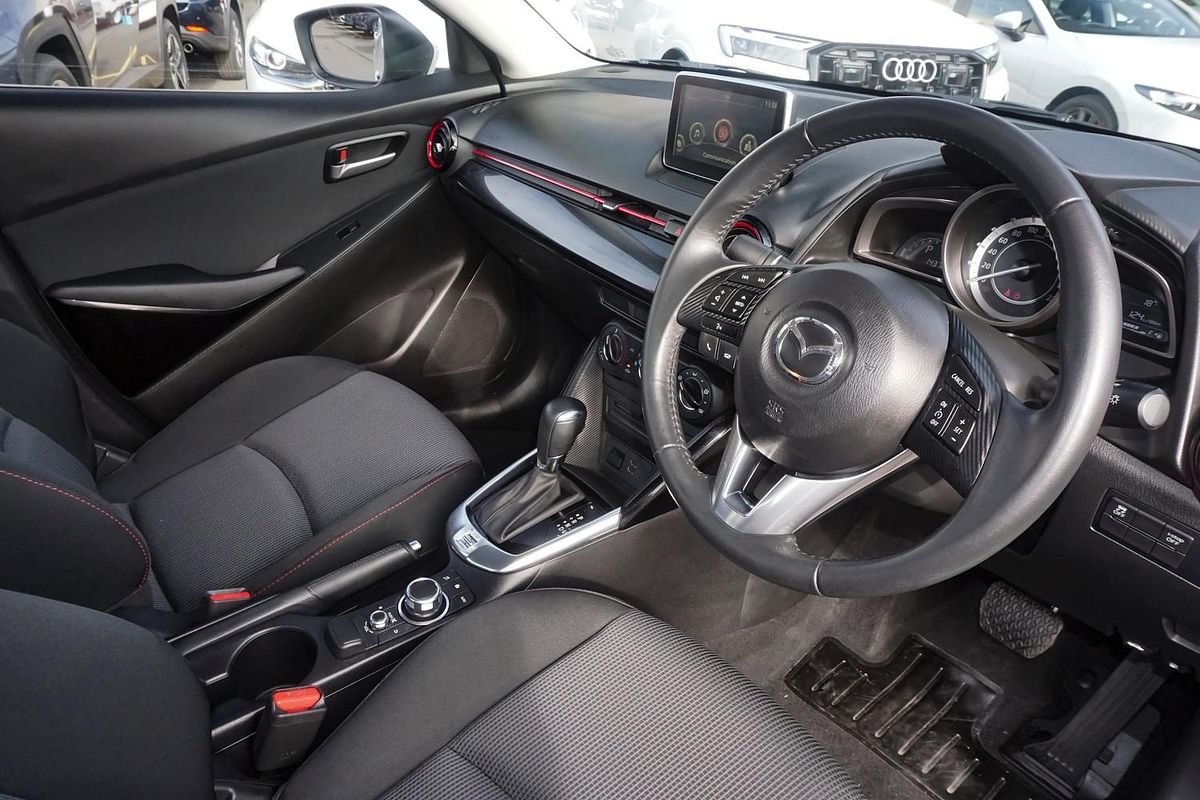 2016 Mazda 2 Maxx DL Series