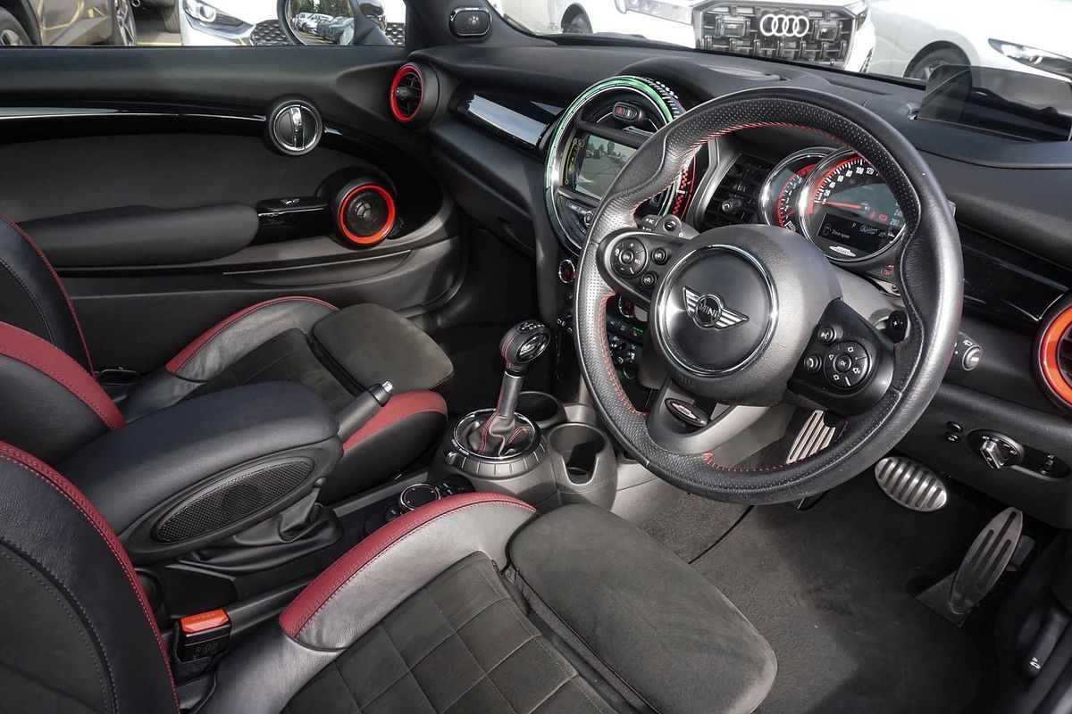 2015 MINI Hatch John Cooper Works F56