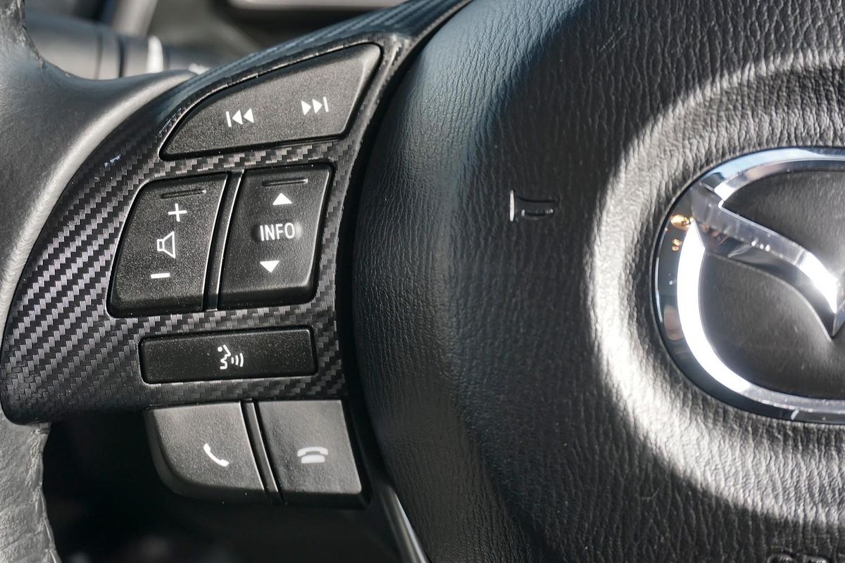 2016 Mazda 2 Maxx DL Series