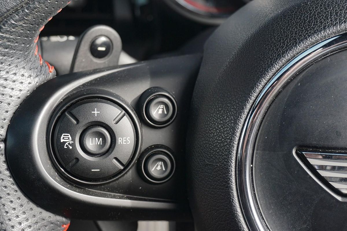 2015 MINI Hatch John Cooper Works F56