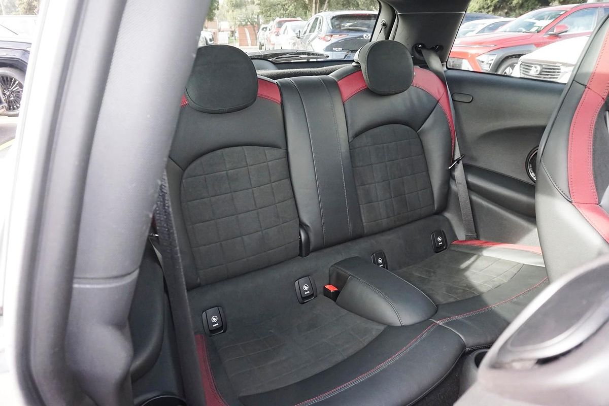 2015 MINI Hatch John Cooper Works F56