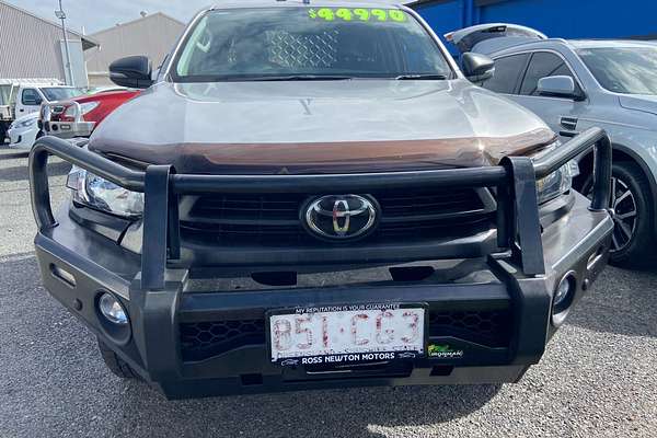 2021 Toyota Hilux SR5 GUN126R 4X4