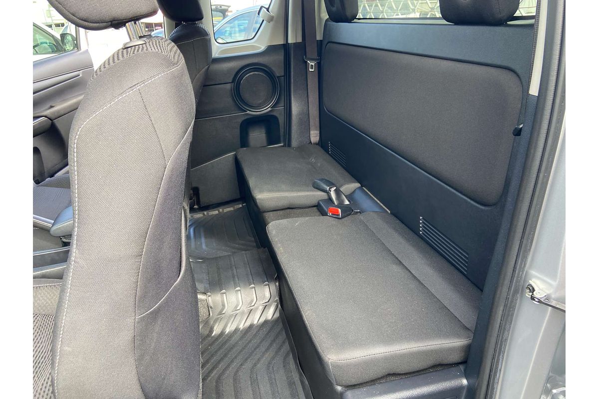 2021 Toyota Hilux SR5 GUN126R 4X4