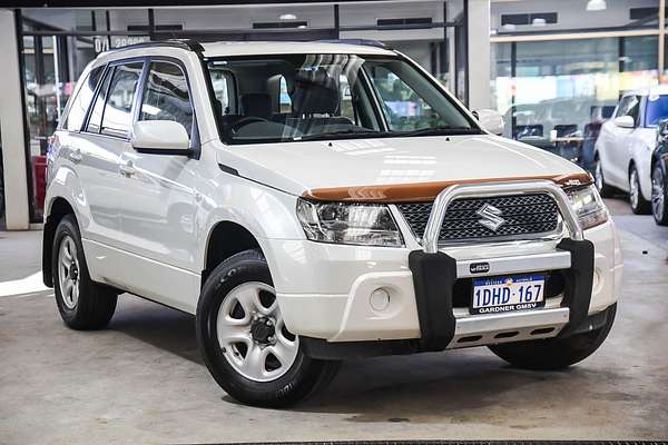 2011 Suzuki Grand Vitara JB