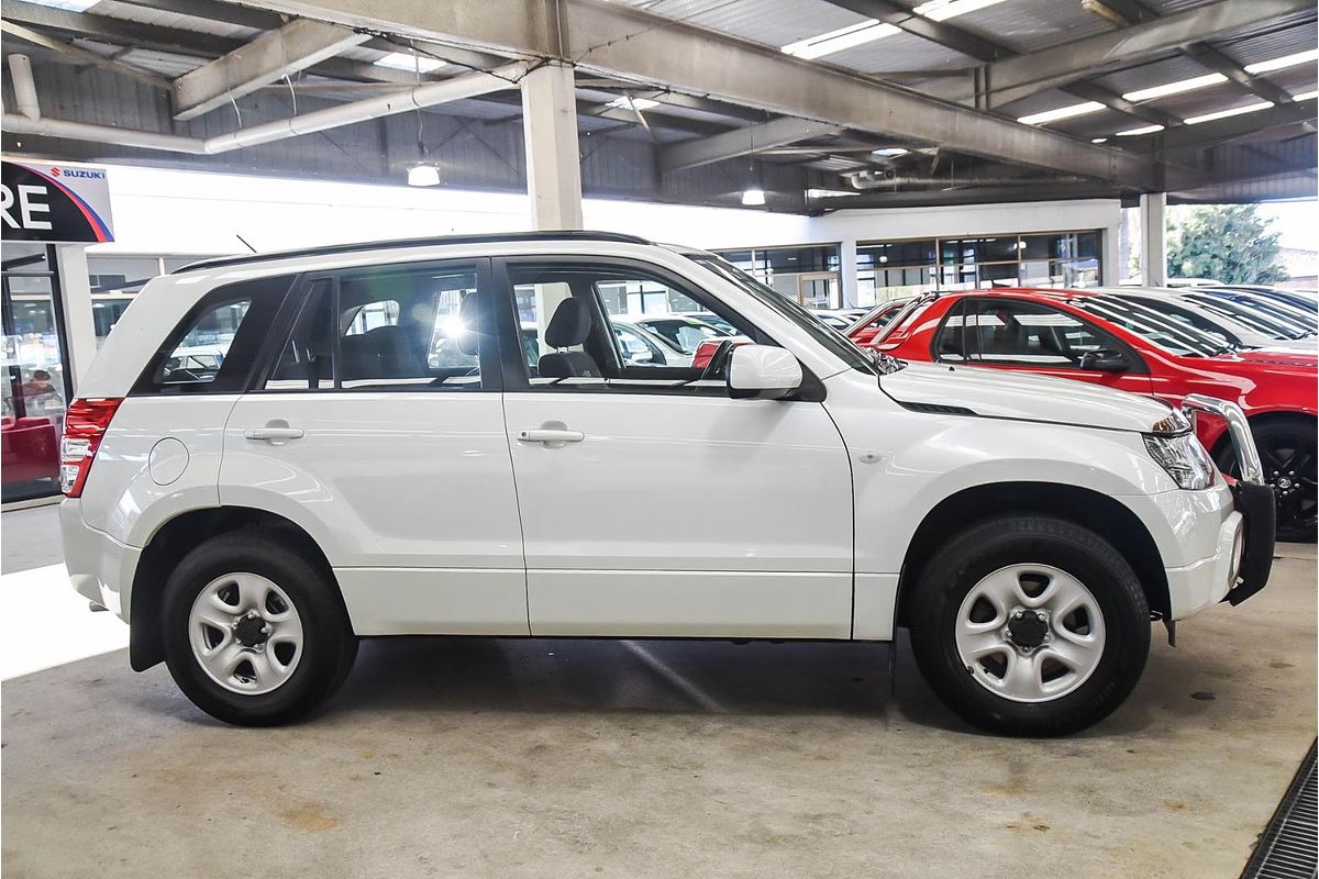 2011 Suzuki Grand Vitara JB