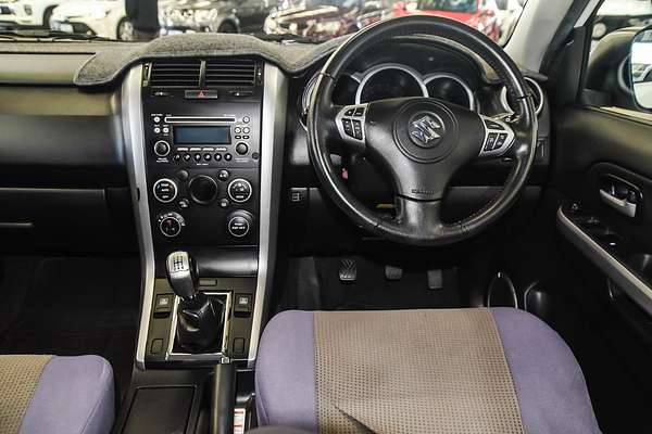 2011 Suzuki Grand Vitara JB
