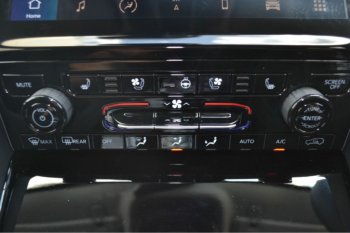 2023 Jeep Grand Cherokee L Limited WL