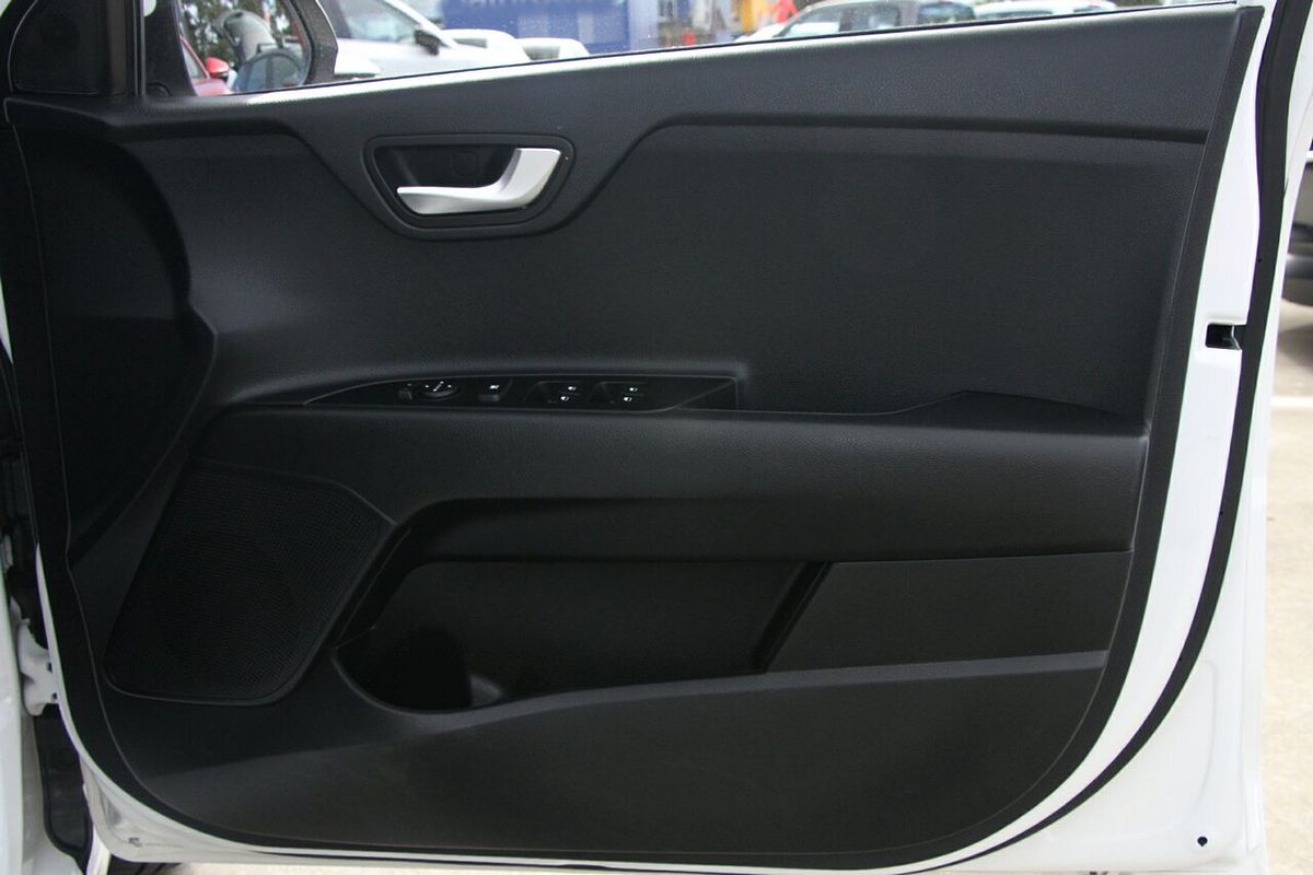 2022 Kia Rio S YB