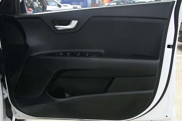 2022 Kia Rio S YB