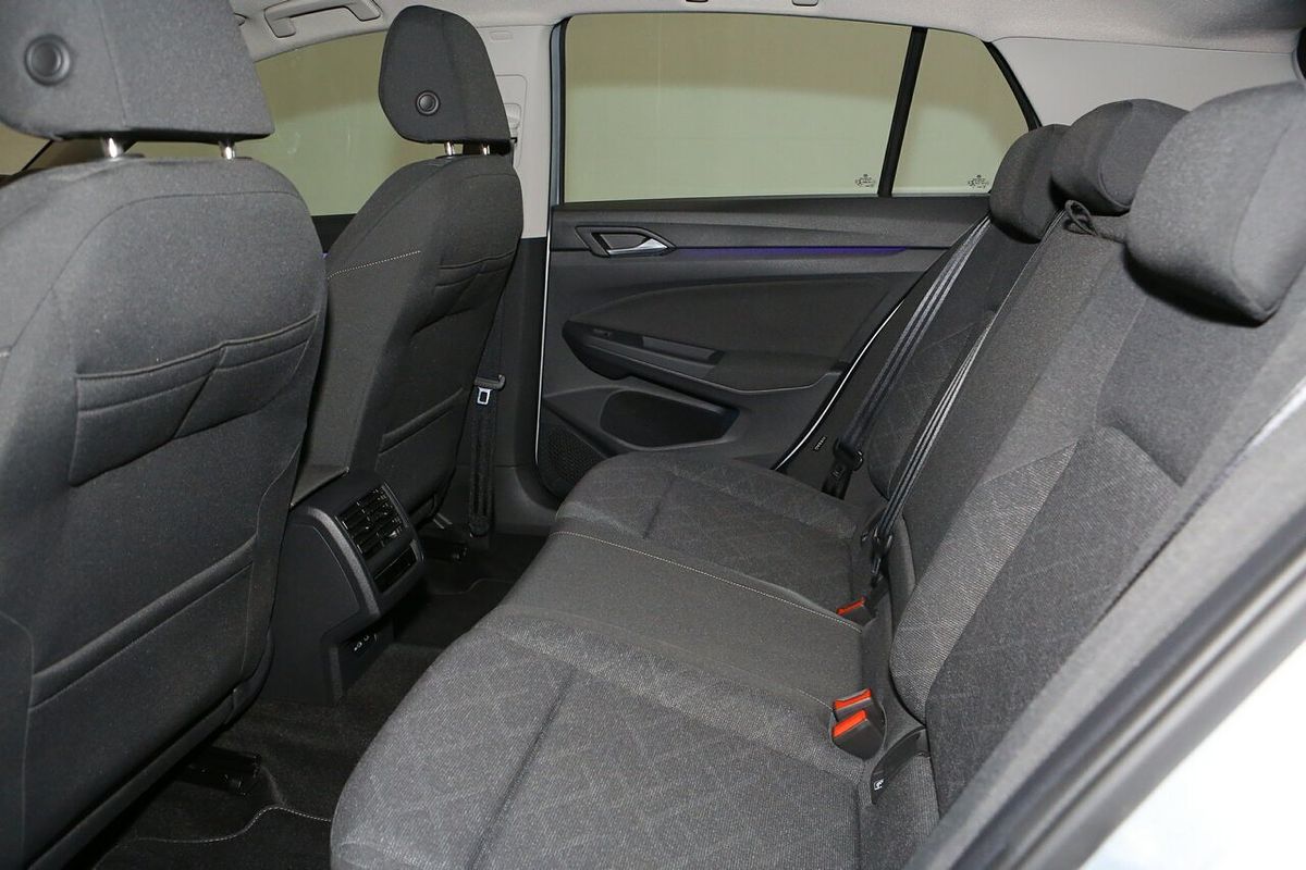 2022 Volkswagen Golf 110TSI Life 8