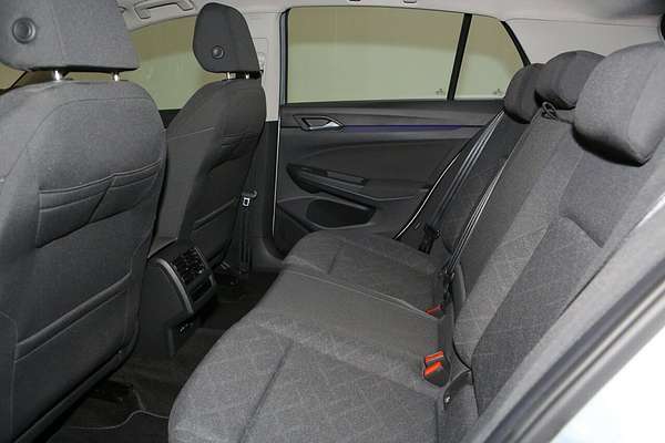 2022 Volkswagen Golf 110TSI Life 8