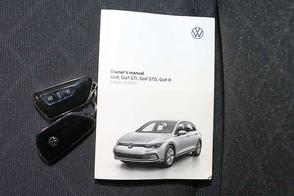 2022 Volkswagen Golf 110TSI Life 8
