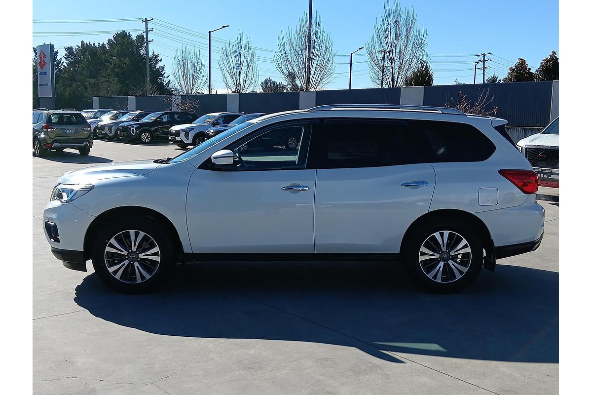 2017 Nissan Pathfinder ST R52 Series II