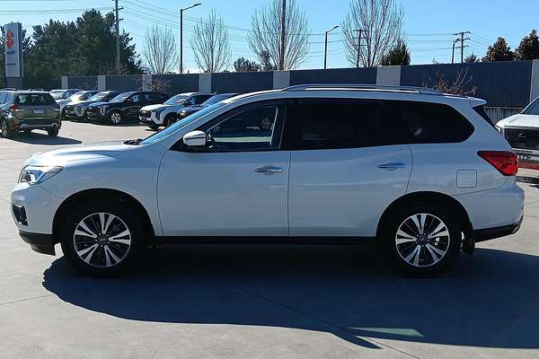 2017 Nissan Pathfinder ST R52 Series II