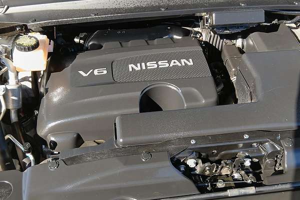2017 Nissan Pathfinder ST R52 Series II