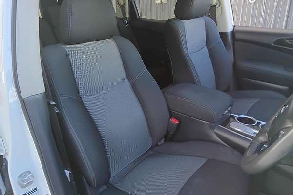 2017 Nissan Pathfinder ST R52 Series II