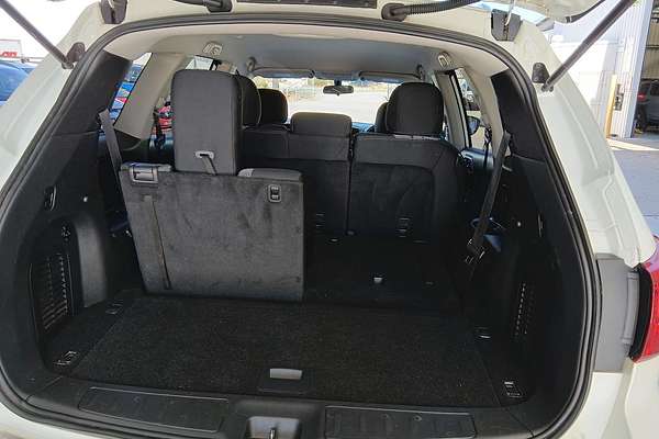 2017 Nissan Pathfinder ST R52 Series II