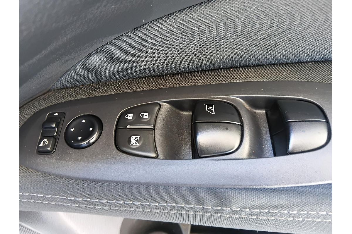 2017 Nissan Pathfinder ST R52 Series II