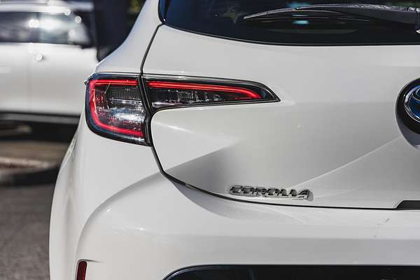 2020 Toyota Corolla Ascent Sport Hybrid ZWE211R