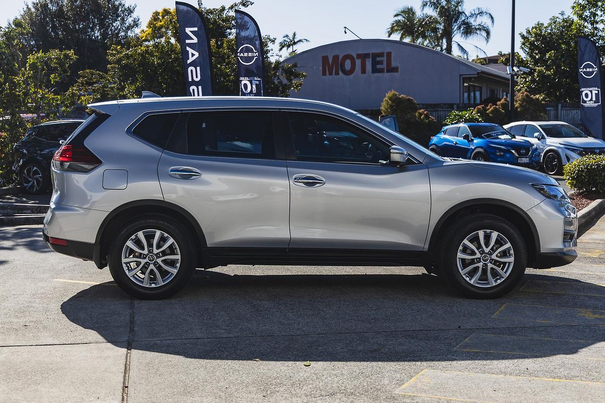 2022 Nissan X-TRAIL ST T32