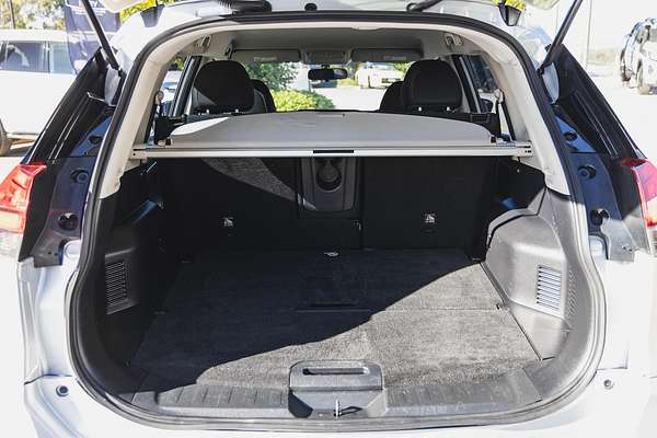 2022 Nissan X-TRAIL ST T32