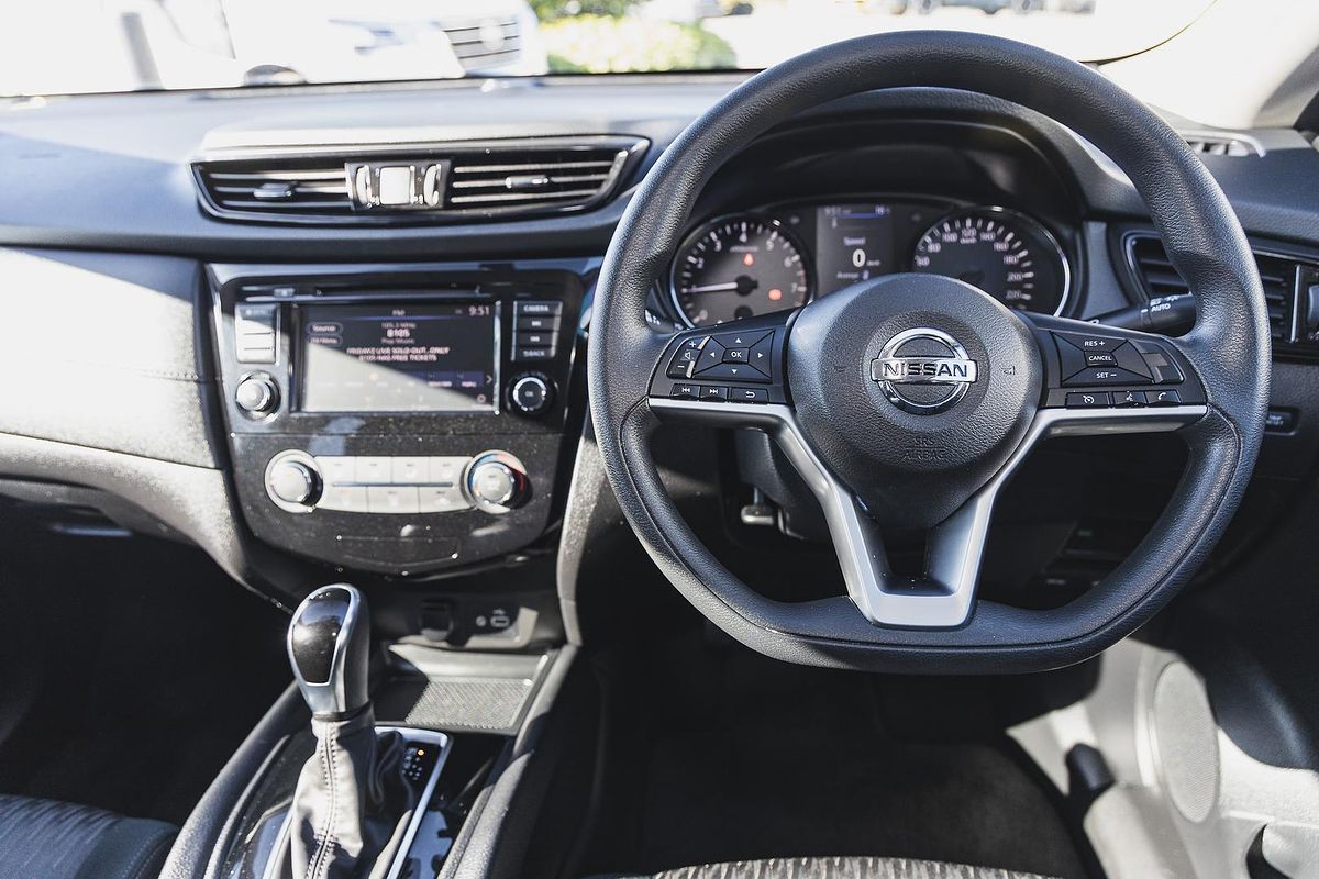 2022 Nissan X-TRAIL ST T32