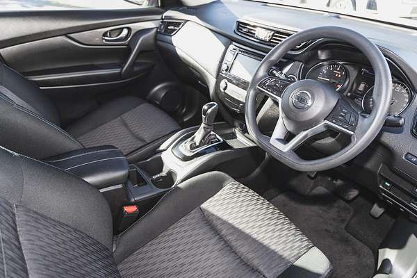 2022 Nissan X-TRAIL ST T32