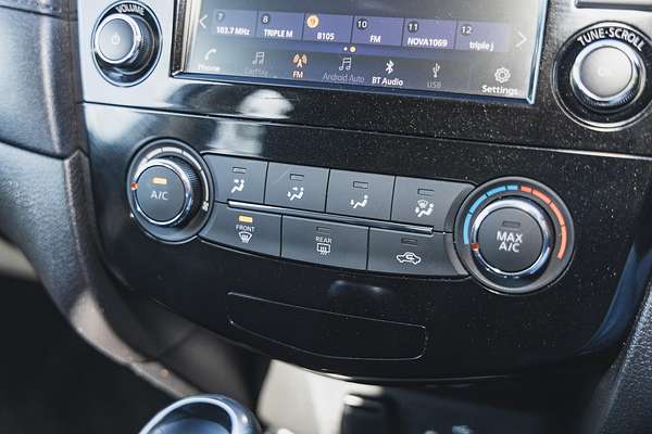 2022 Nissan X-TRAIL ST T32