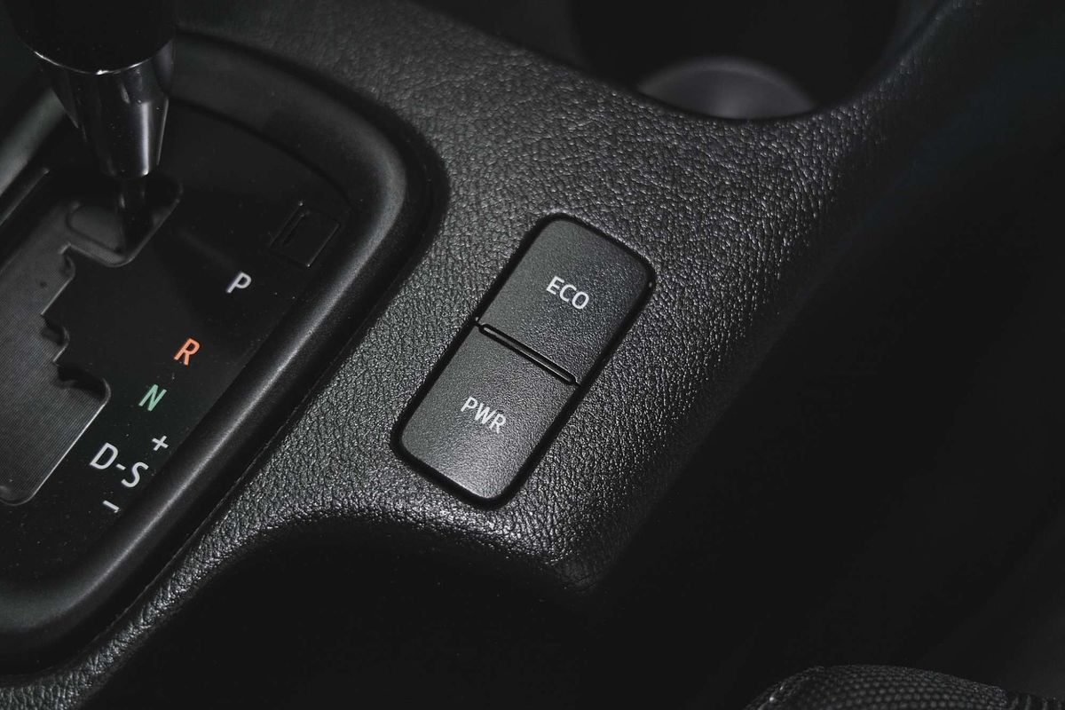 2023 Toyota Hilux SR GUN126R 4X4