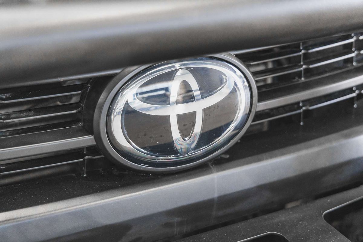 2023 Toyota Hilux SR GUN126R 4X4