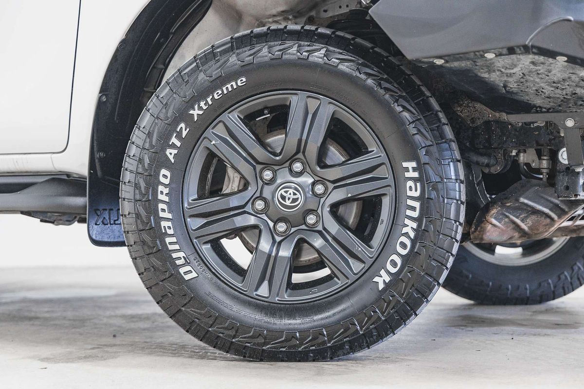 2023 Toyota Hilux SR GUN126R 4X4