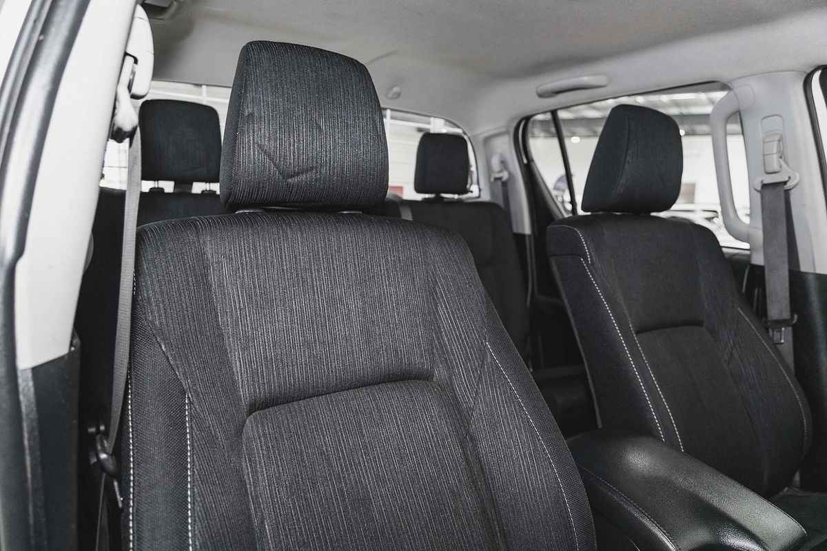 2023 Toyota Hilux SR GUN126R 4X4