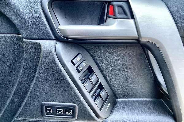 2023 Toyota Landcruiser Prado Kakadu GDJ150R