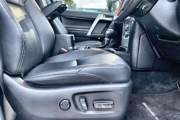 2023 Toyota Landcruiser Prado Kakadu GDJ150R