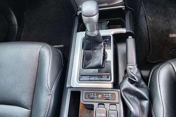 2023 Toyota Landcruiser Prado Kakadu GDJ150R