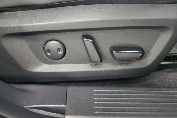 2024 Nissan X-TRAIL ST T33